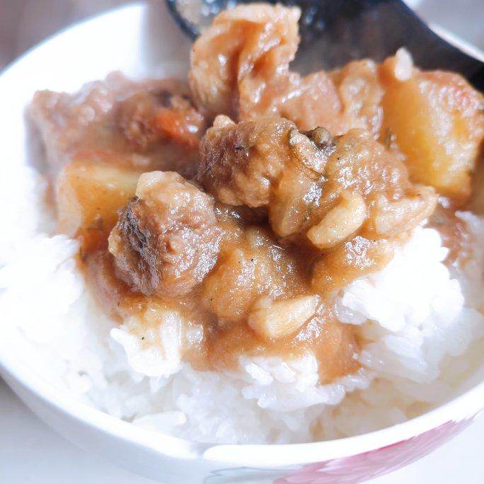 红烧牛肉土豆 （独家秘制）