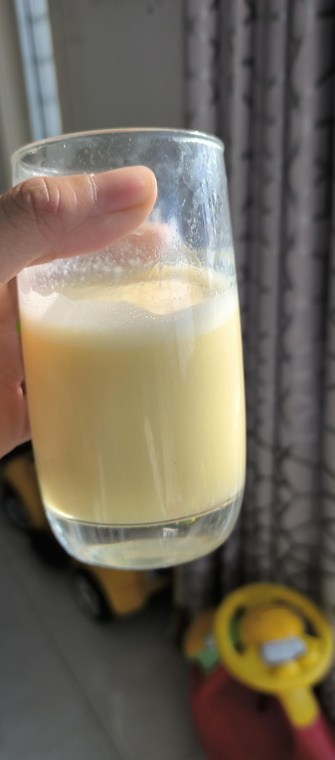 嘿，给你一杯饭店牌玉米汁
