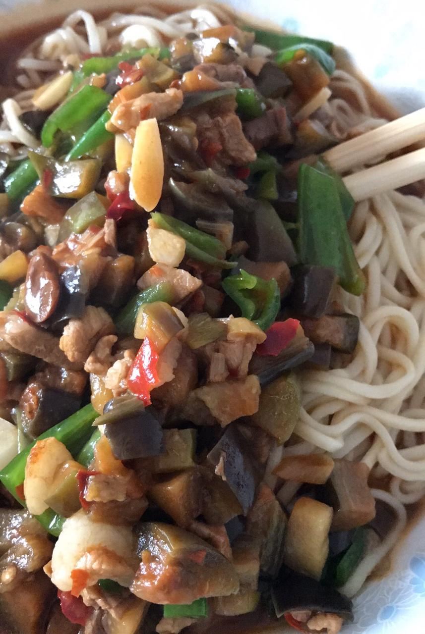 berry曹做的茄子盖面