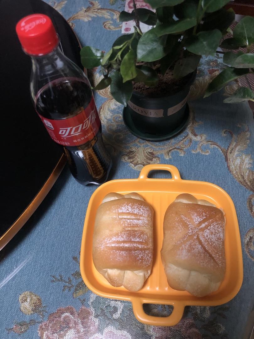 软到不知所措的牛奶卷