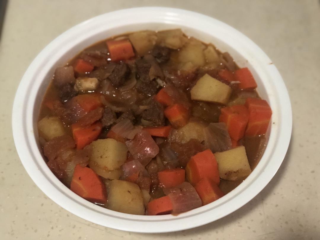 红烧牛肉土豆 （独家秘制）