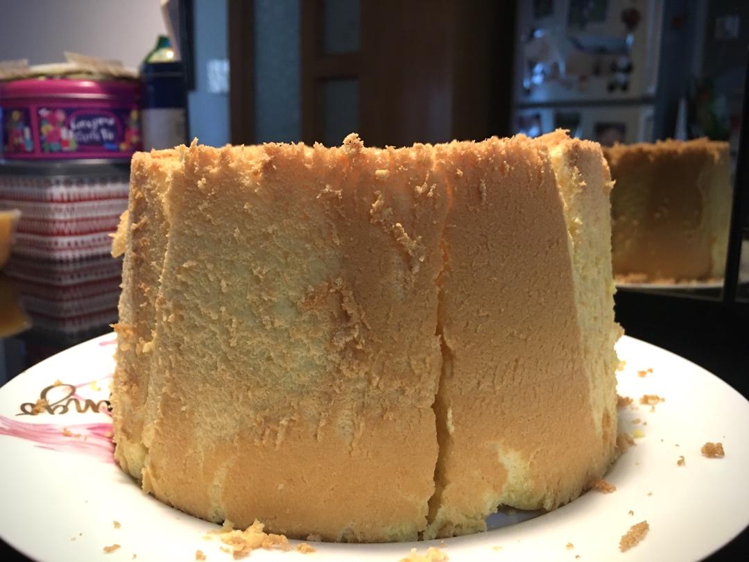 青井老师的椰香戚风