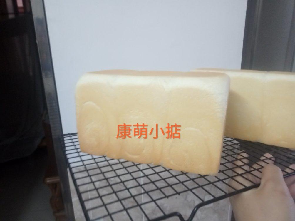 椰子油软白吐司100%拉丝