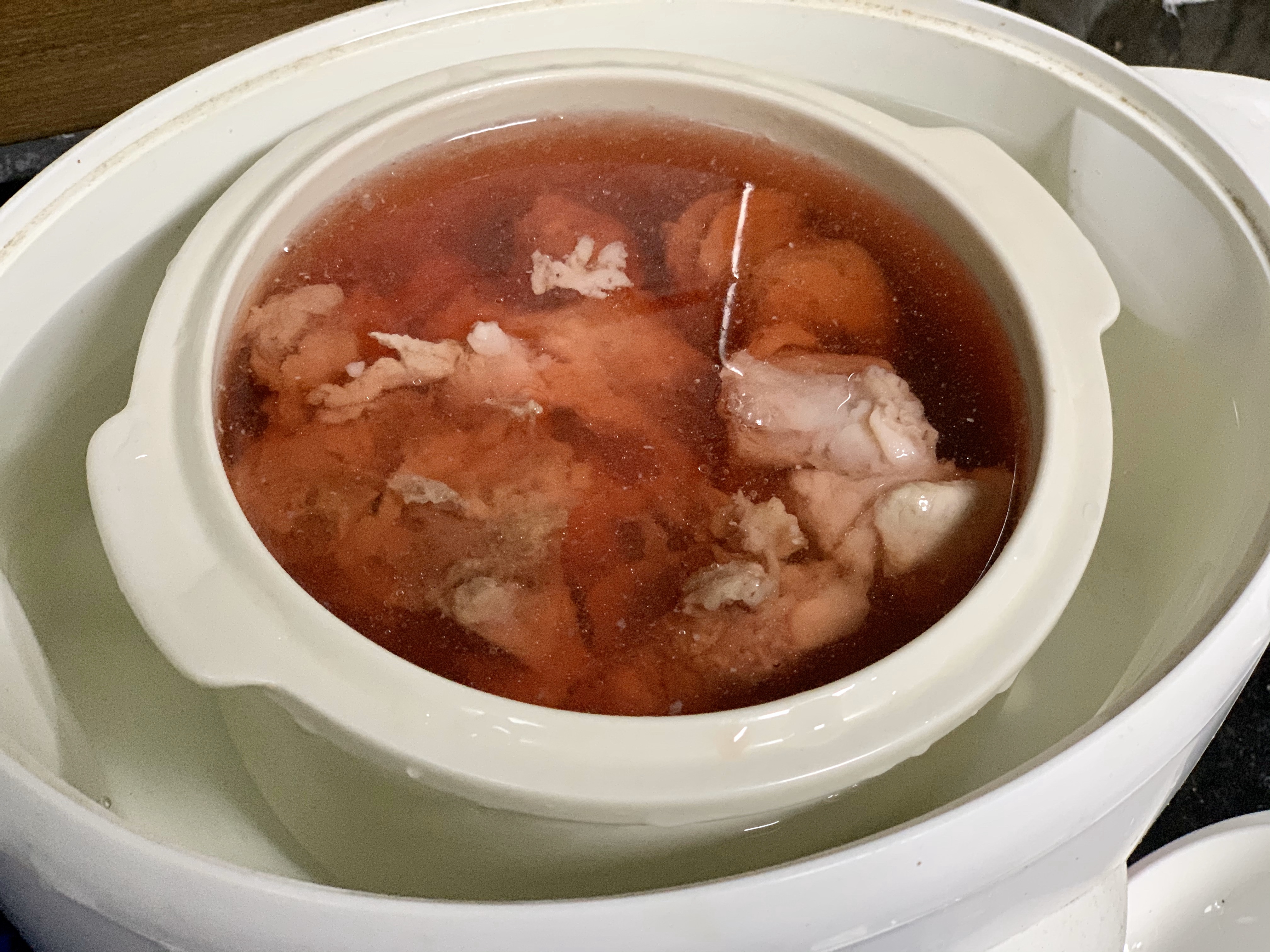 红菇排骨汤的做法 步骤4