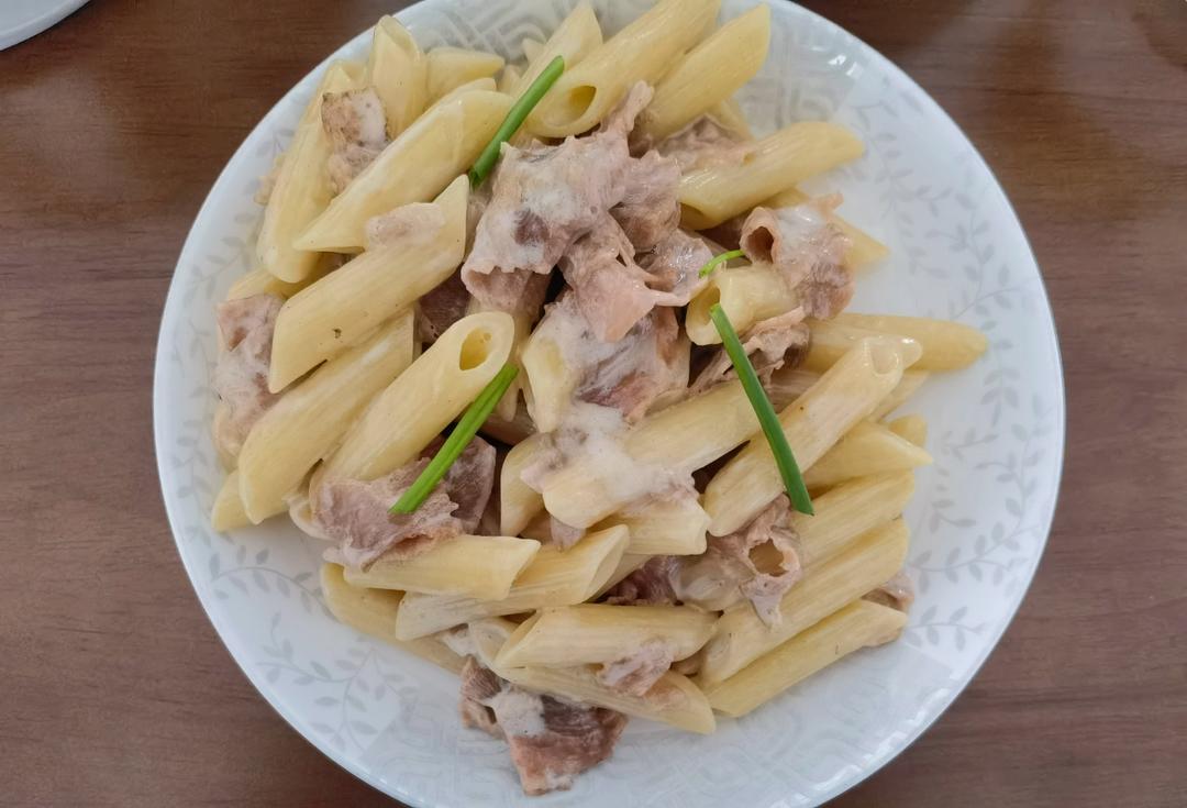 奶油蘑菇培根通心粉/自制白酱意大利面