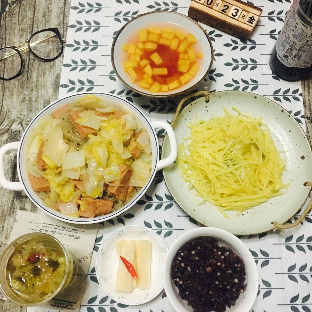 大白菜炖午餐肉