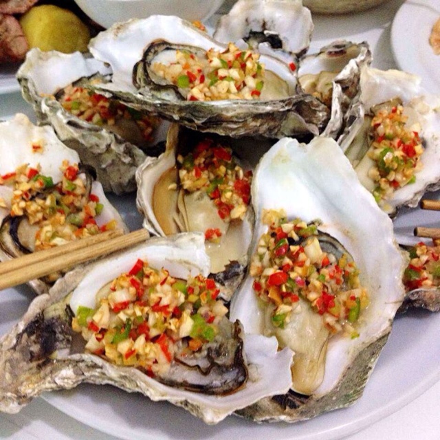 【曼食慢语】蒜蓉烤生蚝