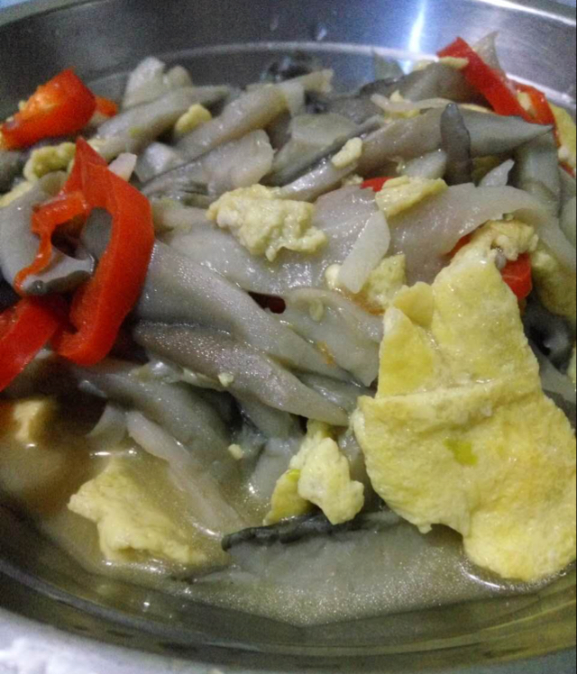 菜椒鸡蛋蘑菇小炒