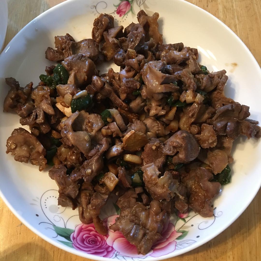 小米椒爆鸡胗