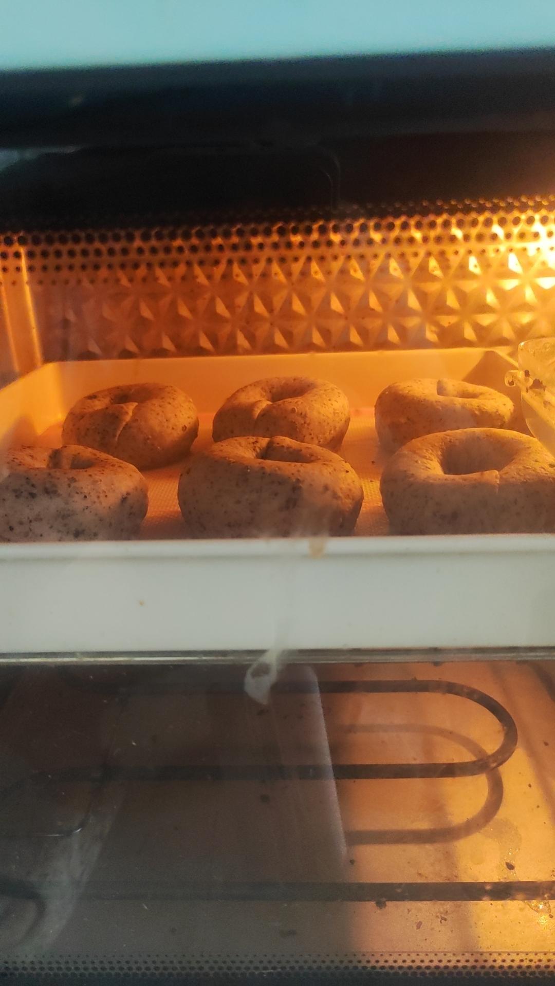 双倍黑芝麻奶酥贝果🥯一起吃养生贝果吧