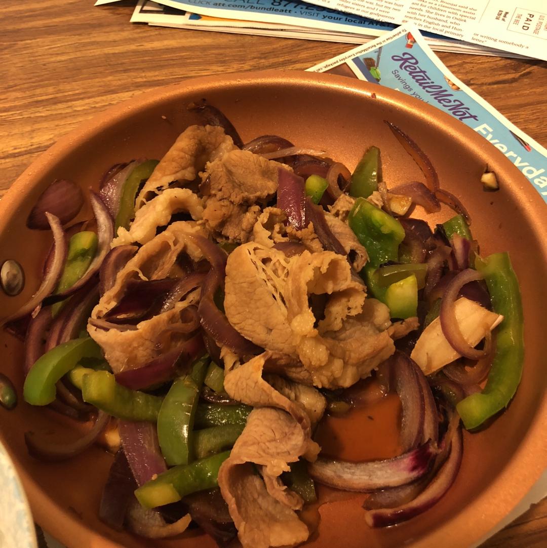 洋葱肥牛饭
