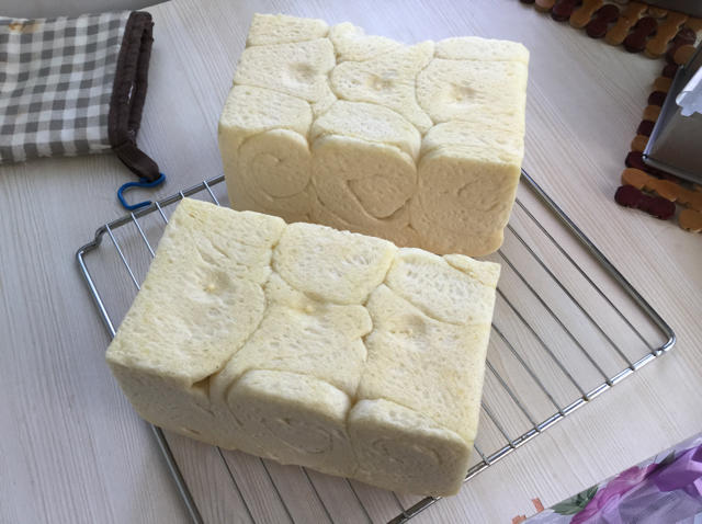 简单白吐司～17小时冷藏中种