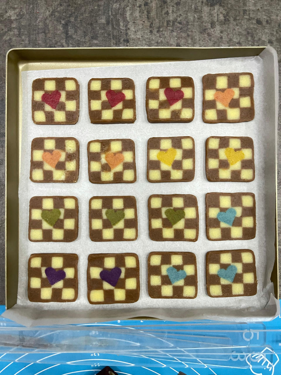 棋盘格小饼干