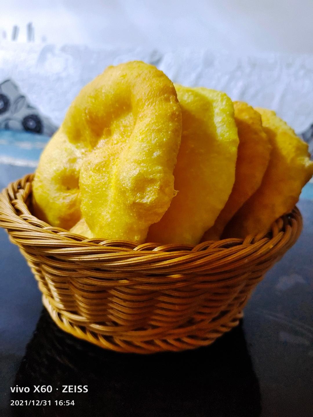 炸油饼超详细做法 做法家常 松软不油腻 附细节视频详解