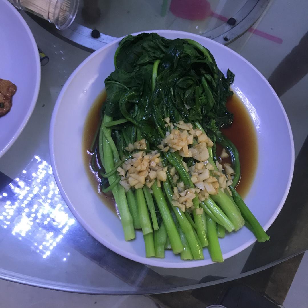 白灼菜心