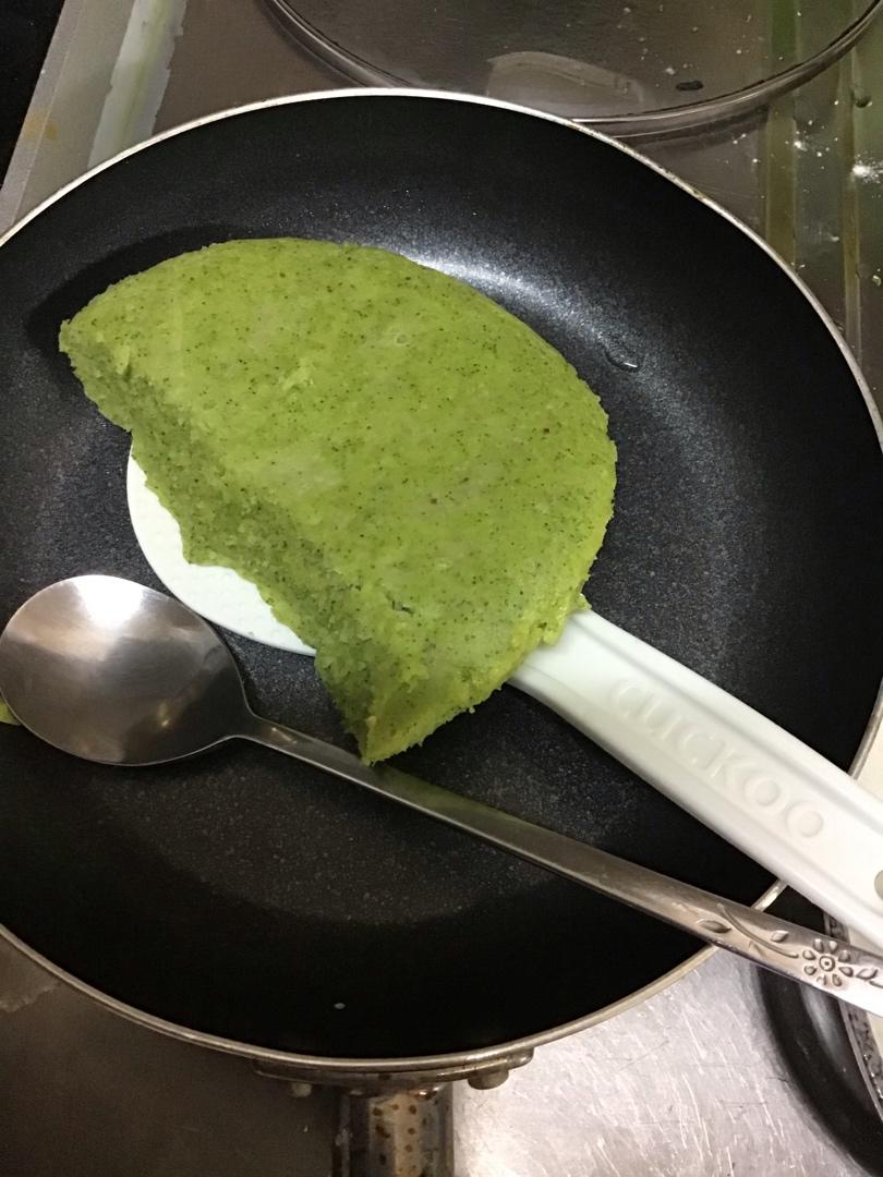 宝宝辅食：西兰花蒸糕