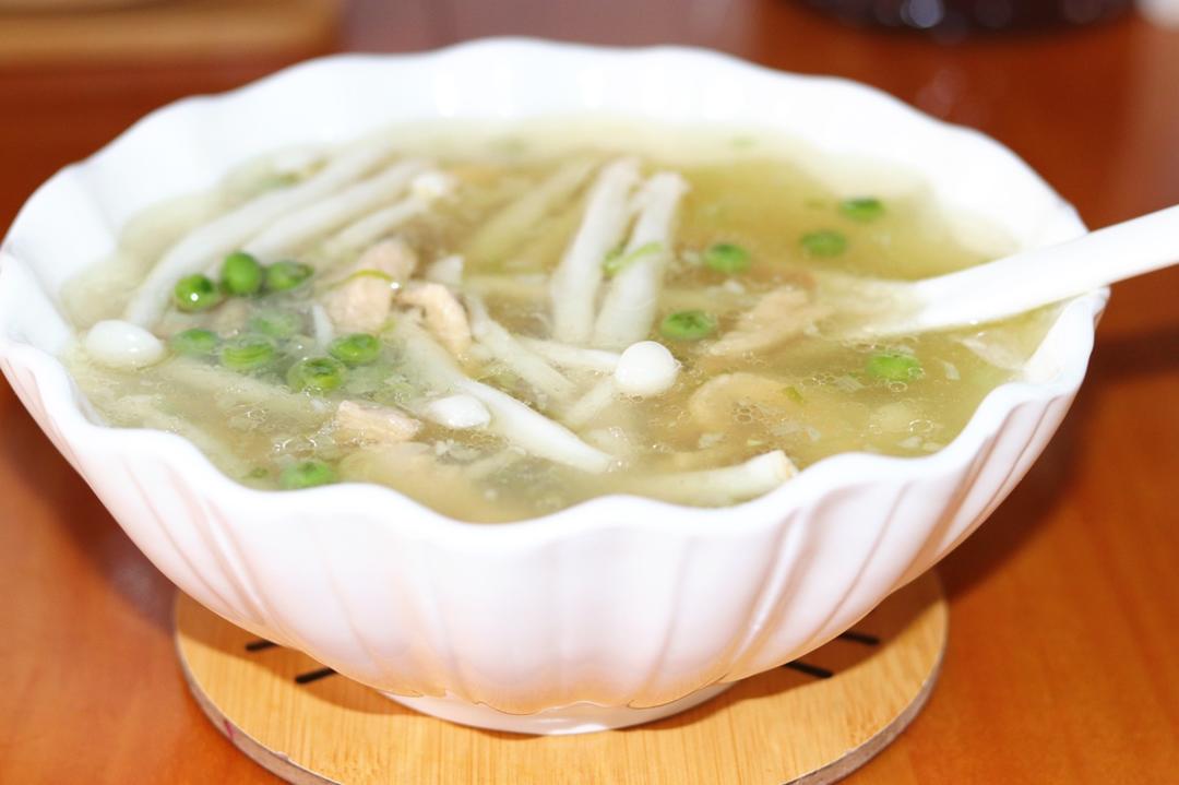 低脂鸡丝翡翠白玉汤