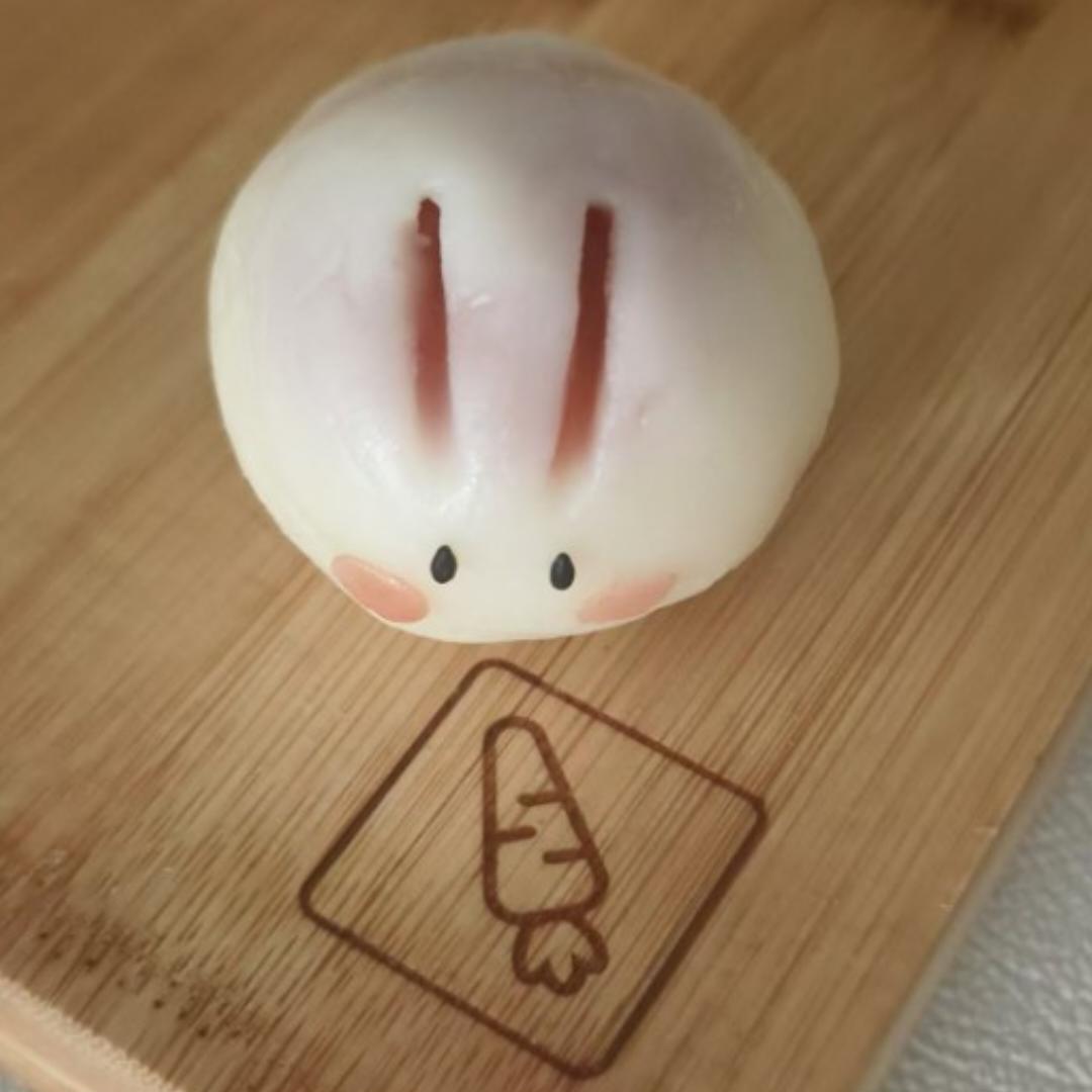 今天也在努力做甜点鸭