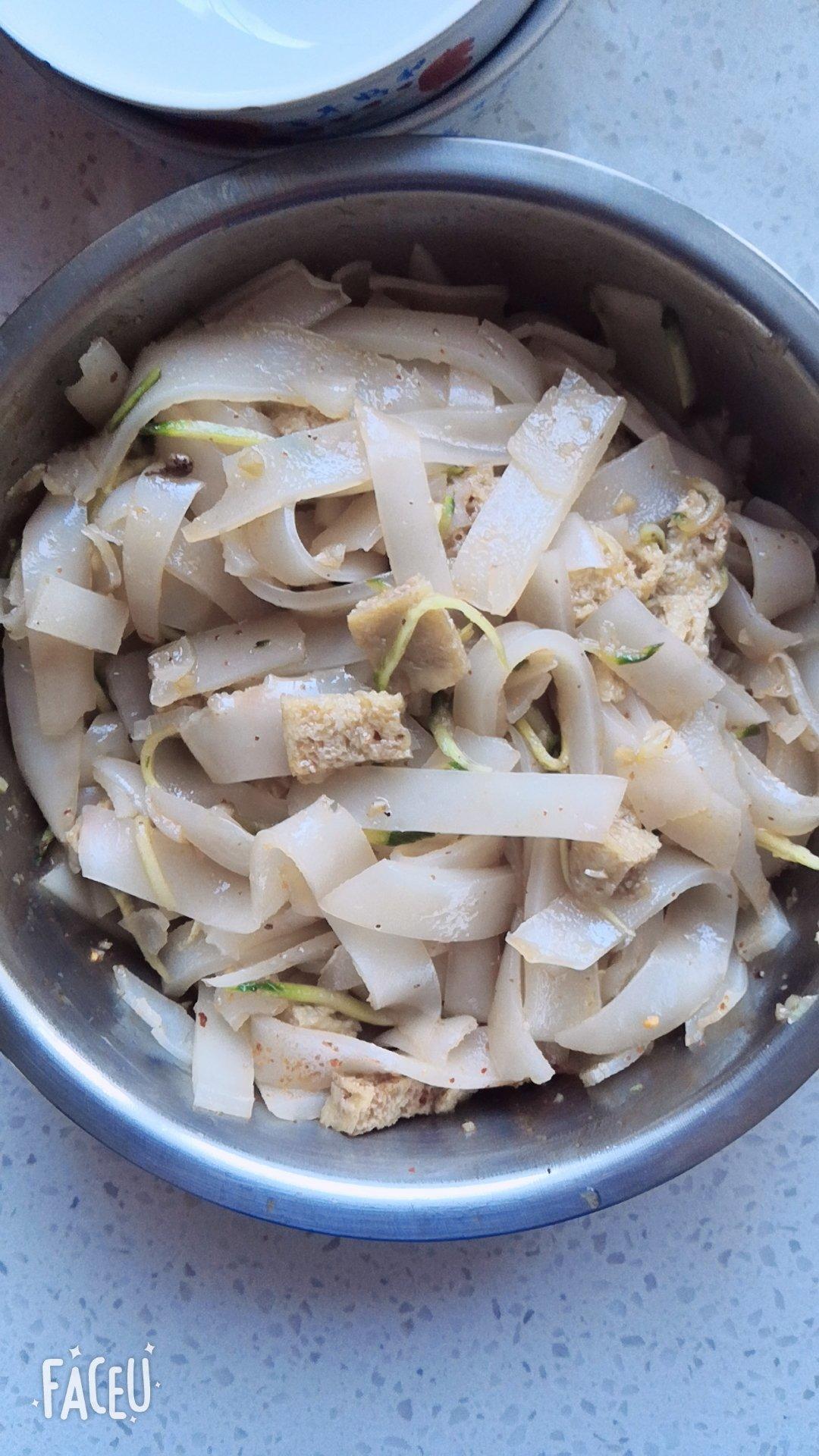 家庭版凉皮，面皮的做法