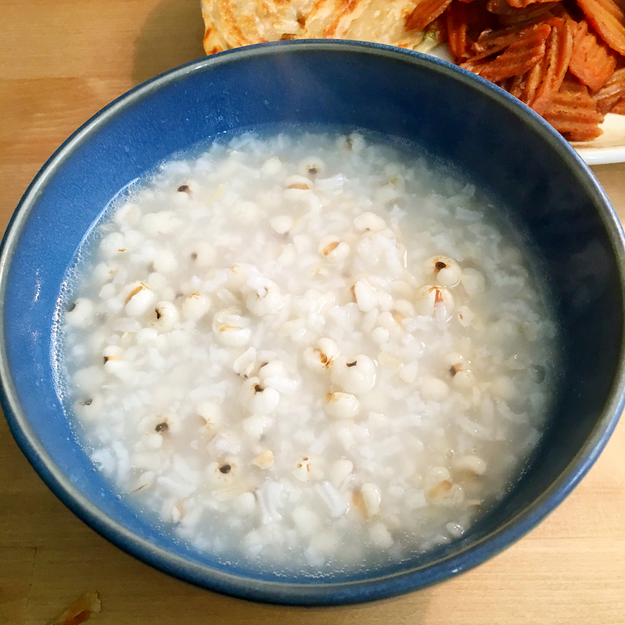 马小芸做的薏仁糙米粥