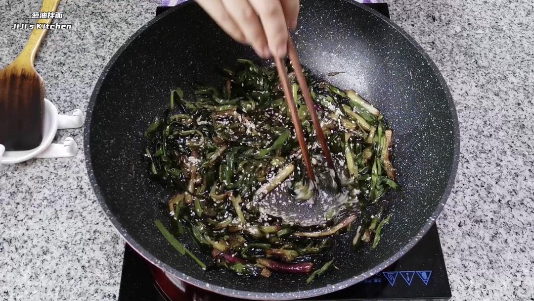 从小吃到大的葱油拌面，简单，美味！的做法 步骤13