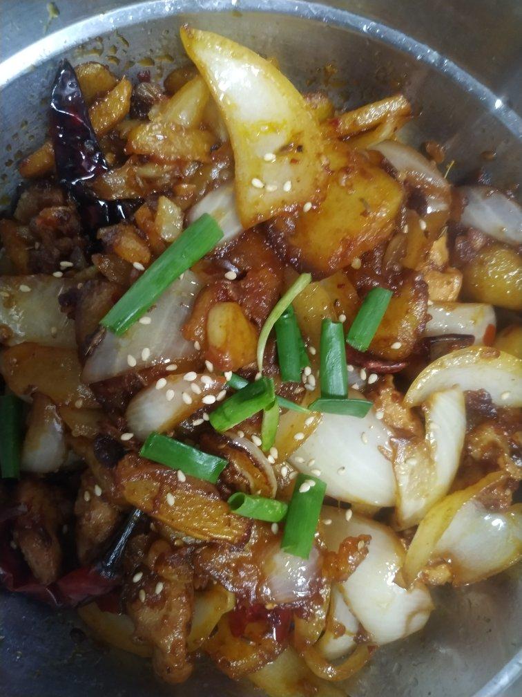 换着花样做下饭菜—香辣干锅鸡块