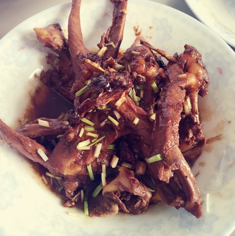酱烧鸭锁骨