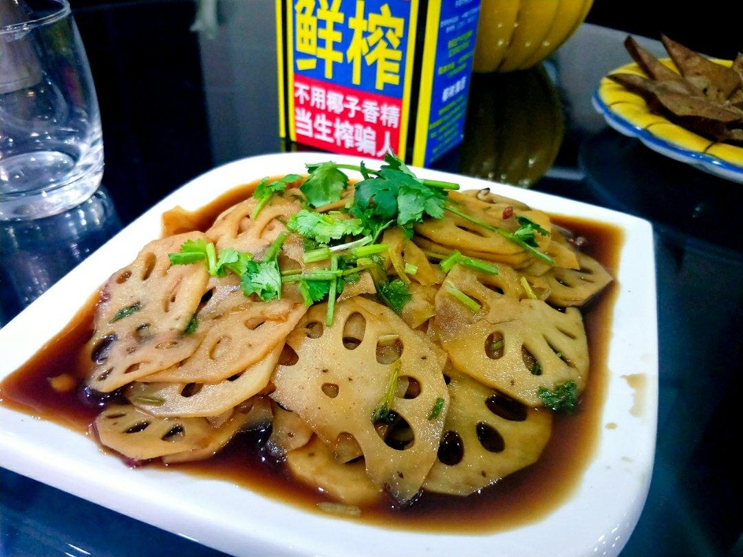 炝拌凉拌莲菜莲藕
