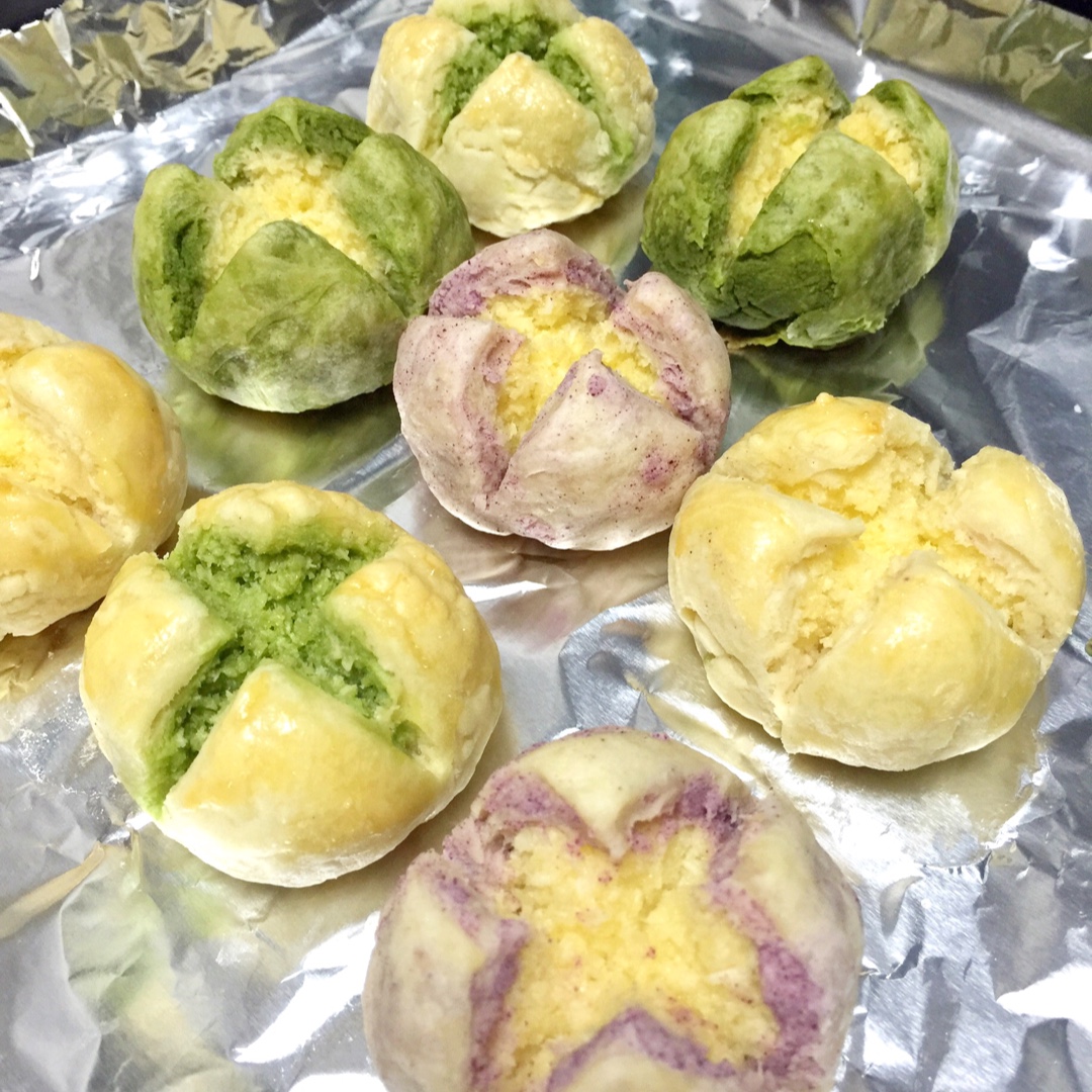 花开富贵之四种口味的椰蓉开口酥