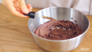 万圣节鬼怪蛋糕 超软巧克力马芬/阿猪烘焙视频：特别篇的做法 步骤12