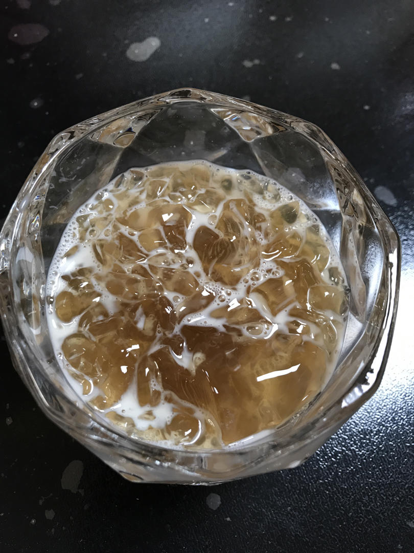 海底椰茅根雪梨菊花膏