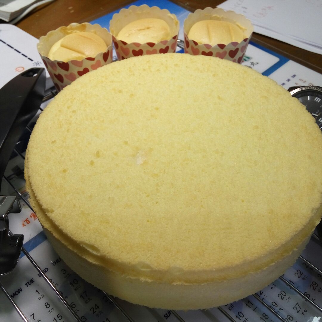《Tinrry+》戚风蛋糕（6寸配方）（基础、超详细教程）