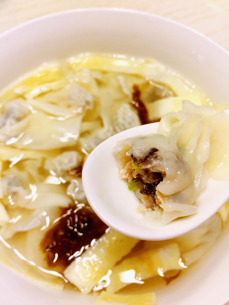 虾油四鲜馄饨！（含薄如纸馄饨皮大法）