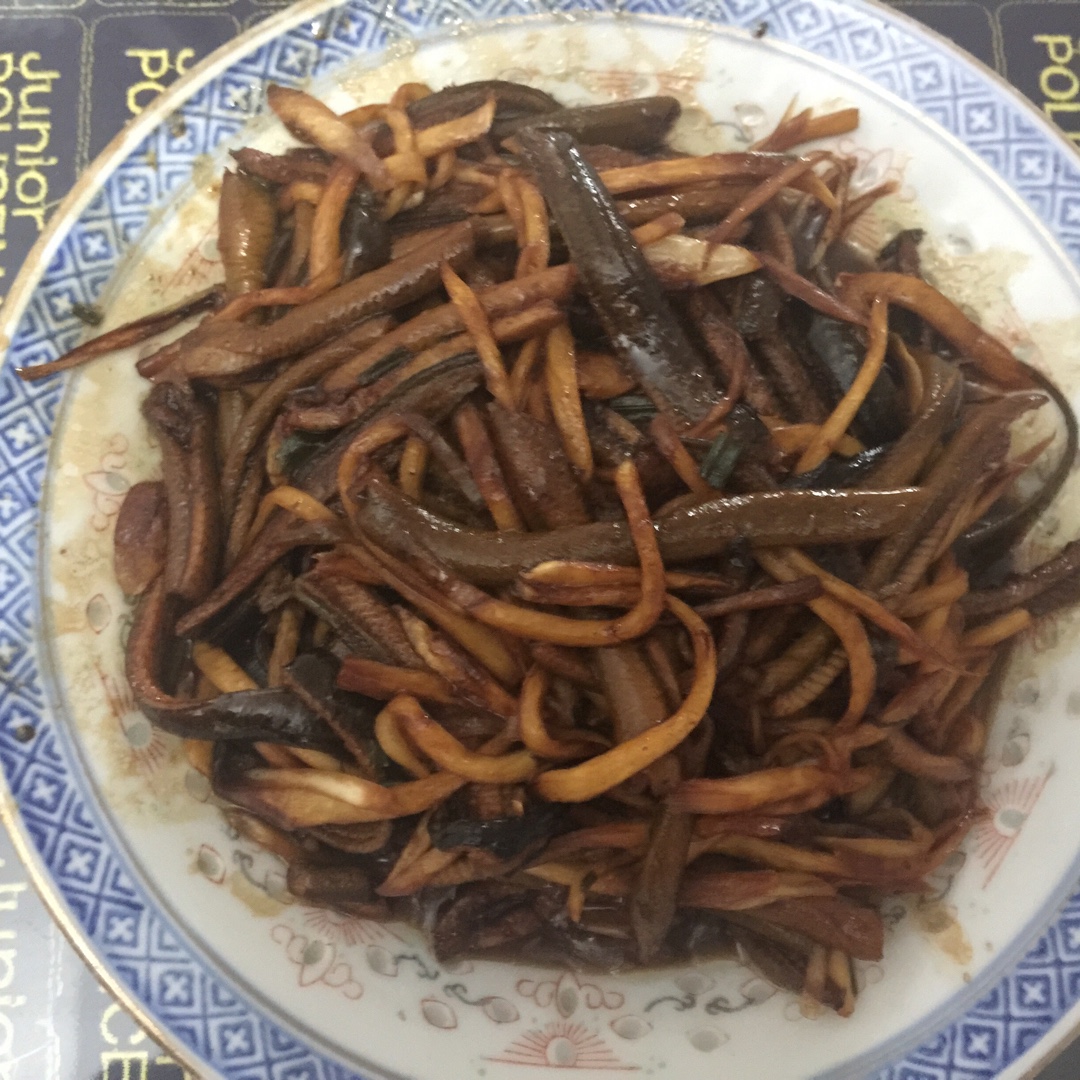 茭白炒鳝丝