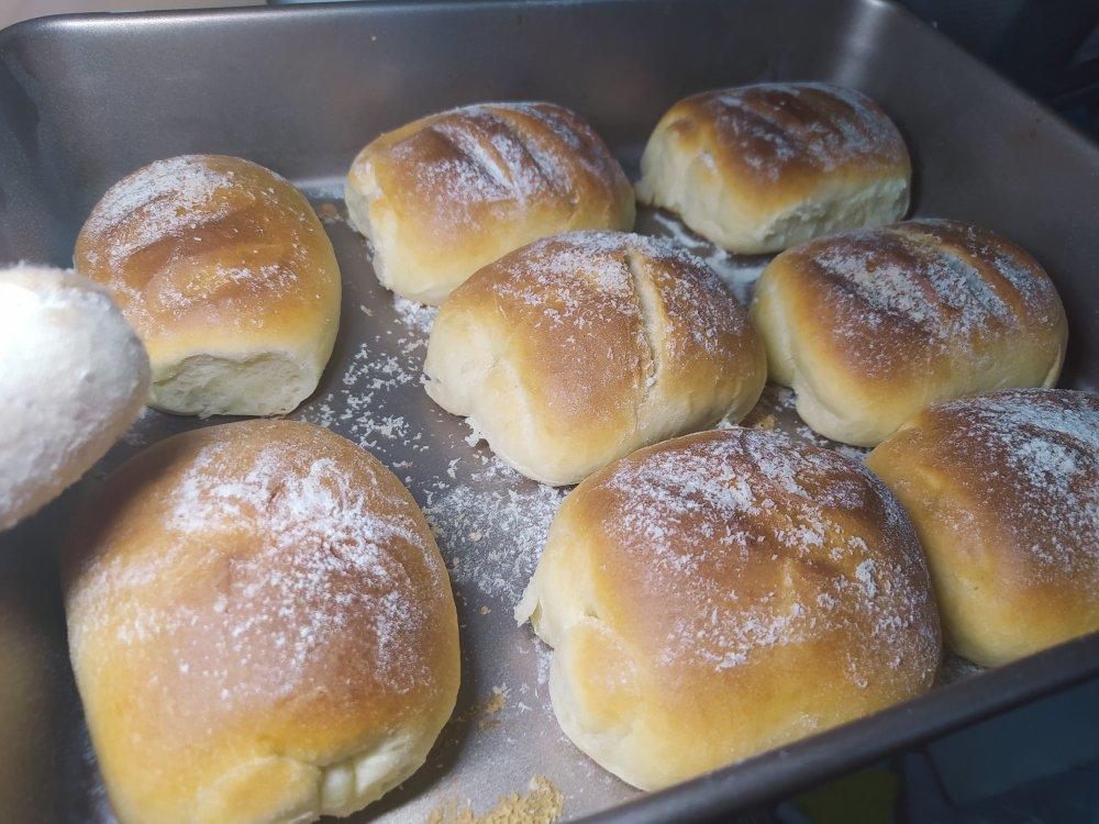 软到不知所措的牛奶卷