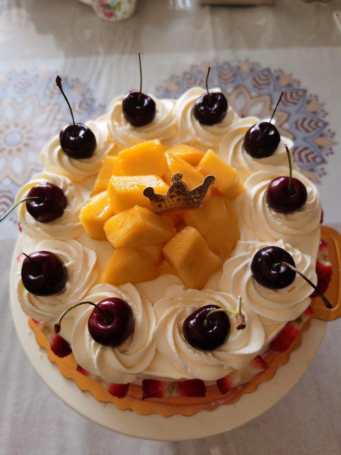 sunmer夕颜做过大妈家的水果奶油蛋糕分享图片android 拍摄于