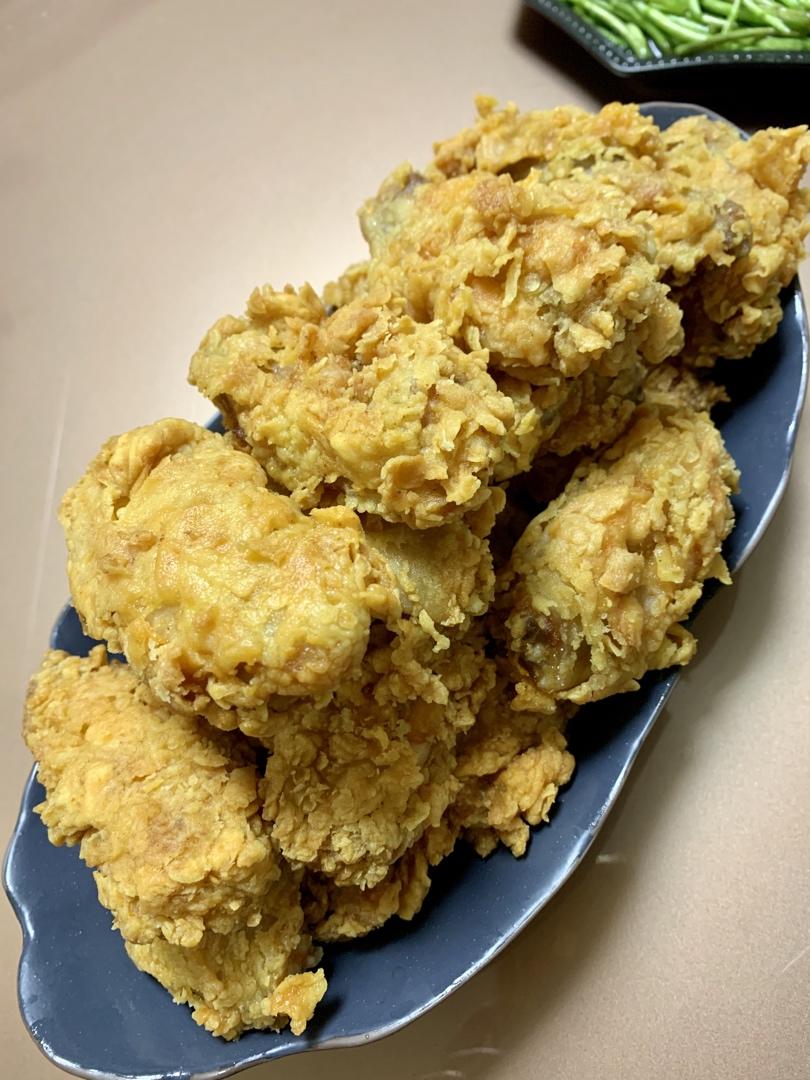 肯德基 炸鸡翅 炸鸡腿🍗好吃好吃了😋