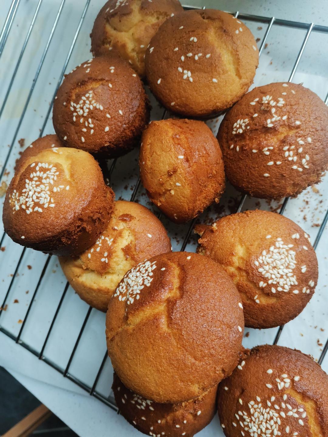 非常简单的老式蜂蜜蛋糕