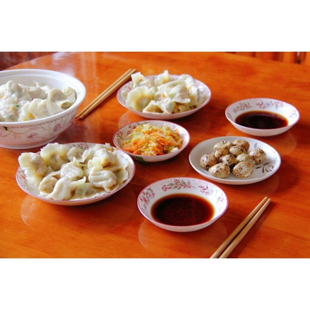 普通大肚饺子包法（内有羞答答小视频ヾ(@^▽^@)ノ　）