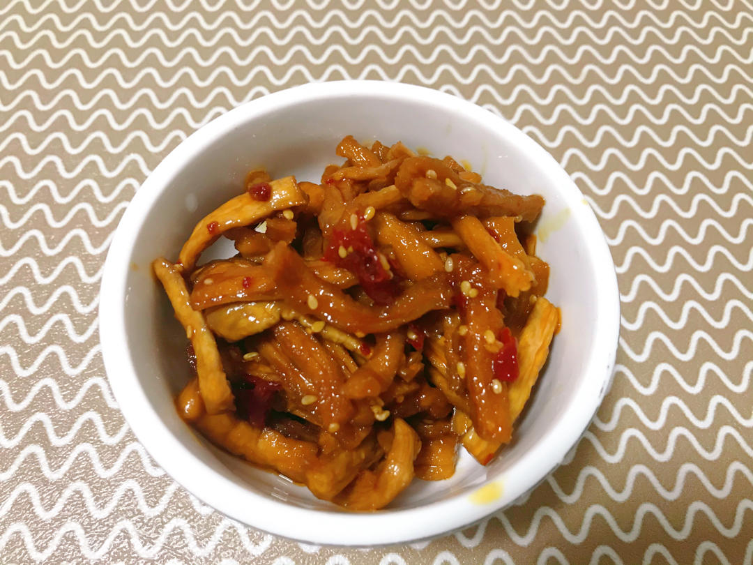 麻辣酸甜萝卜干