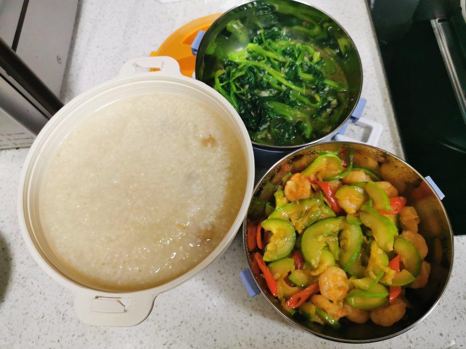 西葫芦（云南瓜）炒虾仁