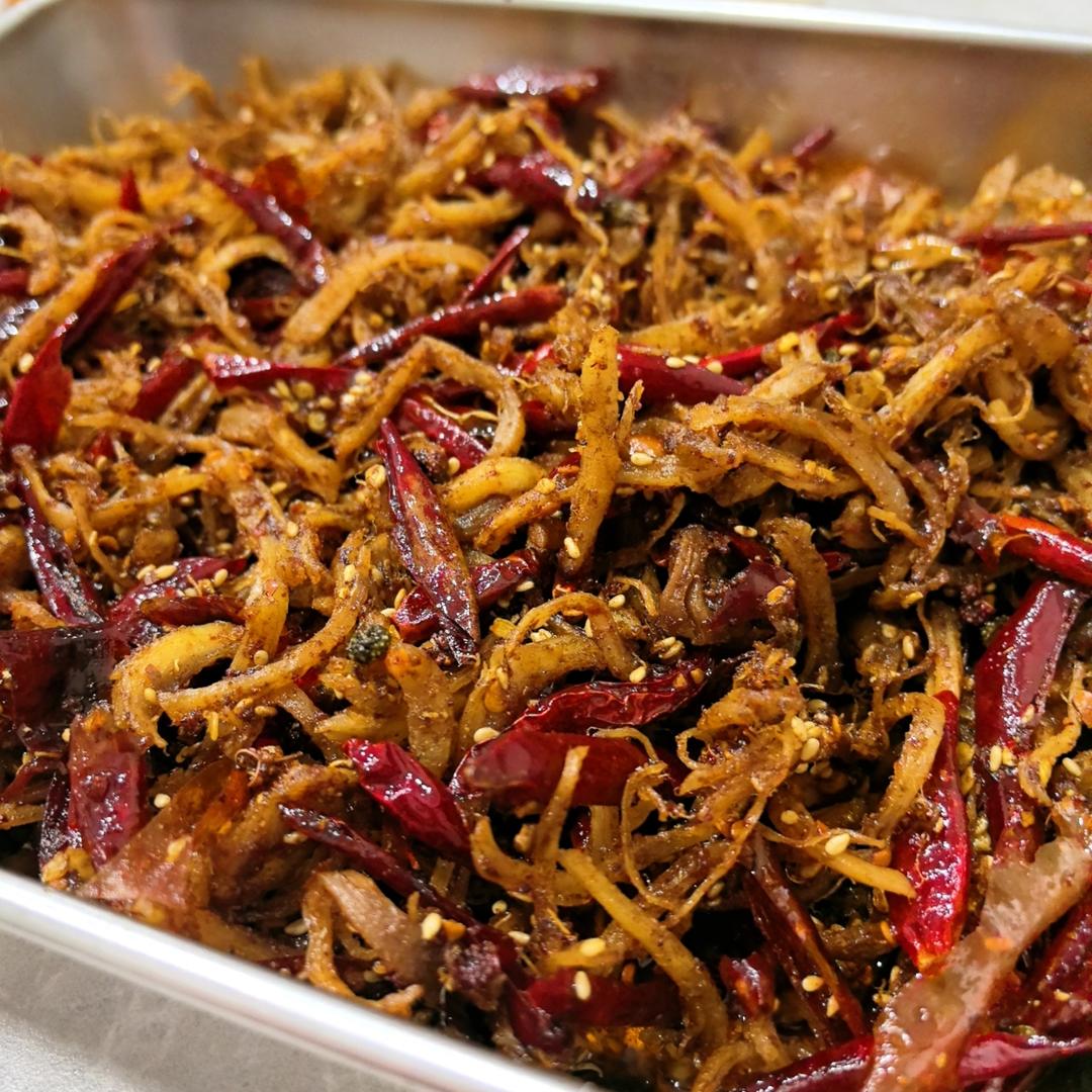 「灯影鸡丝」鸡胸肉的神仙吃法，灯影牛肉的完美复刻