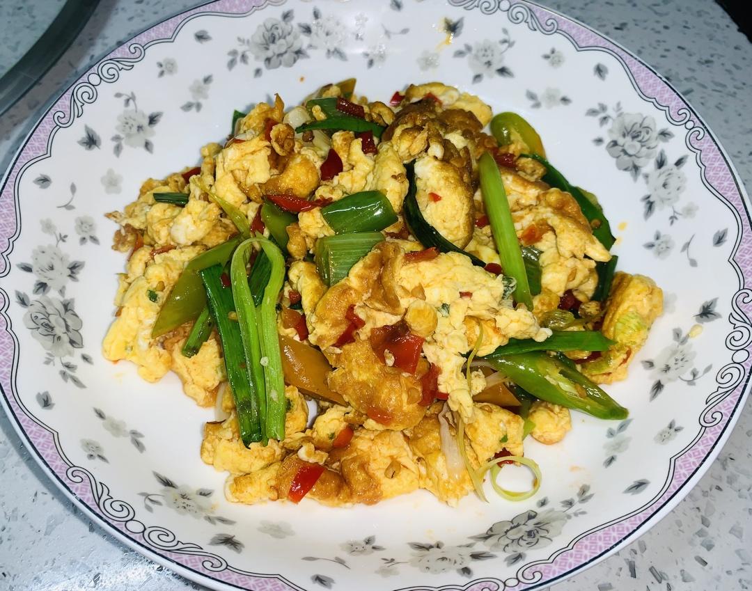【剁椒炒鸡蛋】炒蛋好吃的关键，原来是调味！