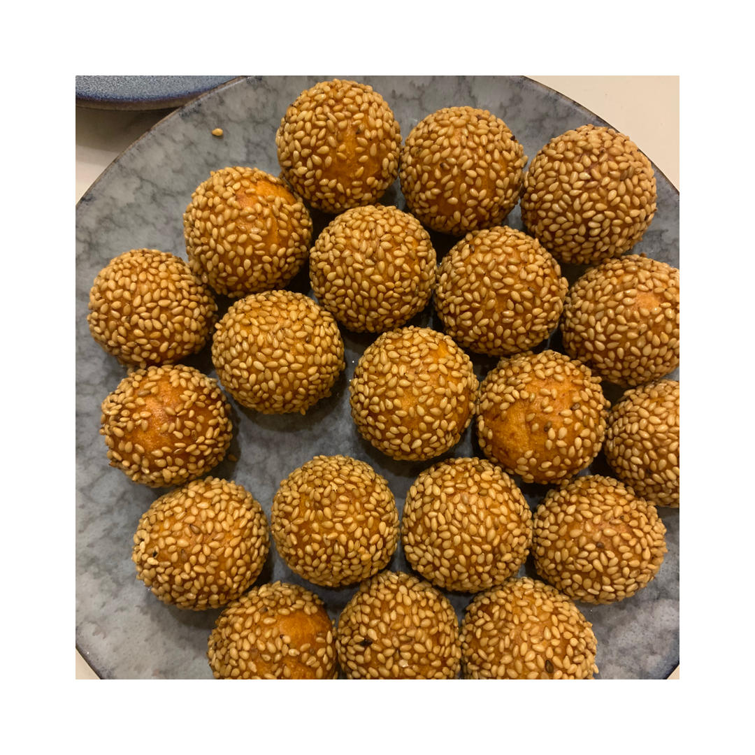 “南瓜芝麻球”聚餐必做小点心