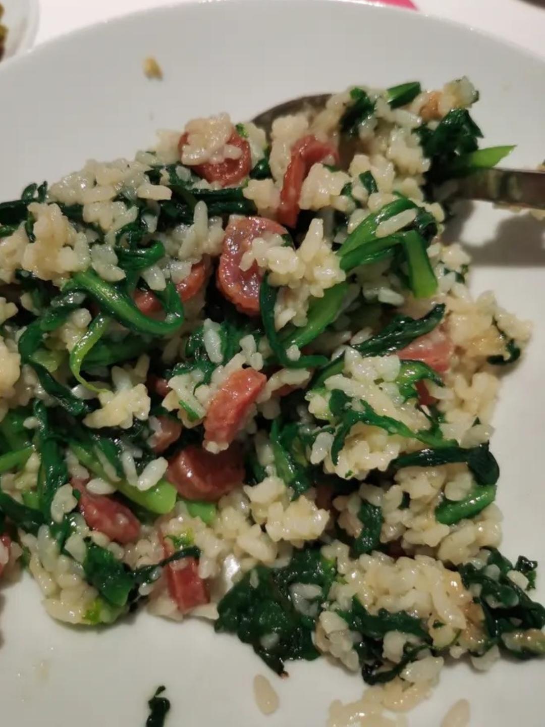 连吃三碗的茼蒿菜饭