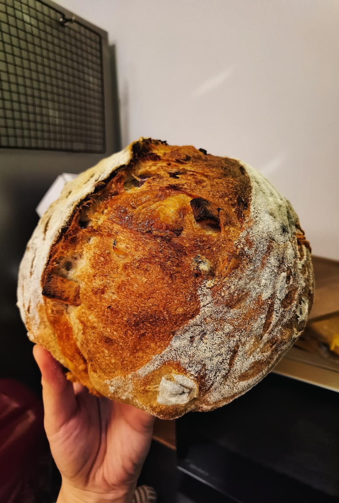 绝代双椒玉米欧包丨仅用0.4g酵母就能做的欧包