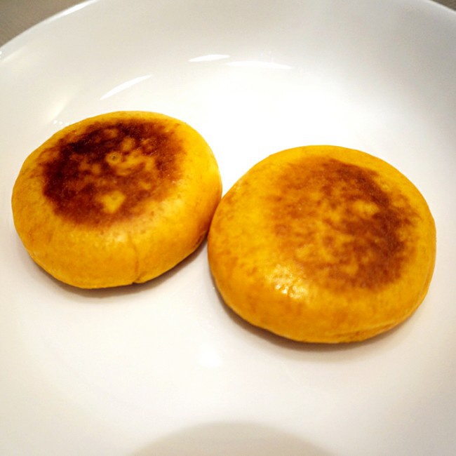 要做好多好吃的给老公吃的柒做的南瓜红豆沙面饼