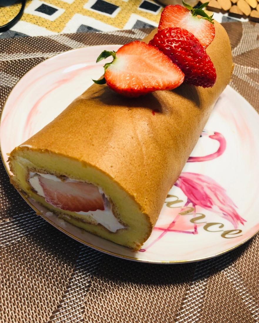 草莓卷