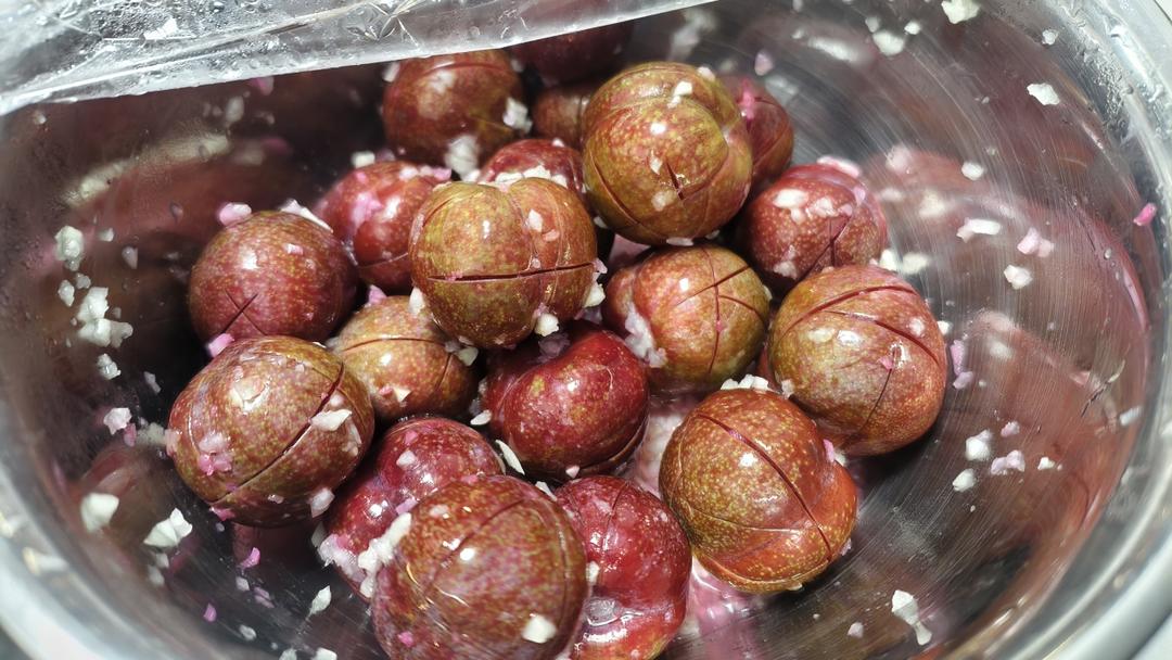 三华李腌制
