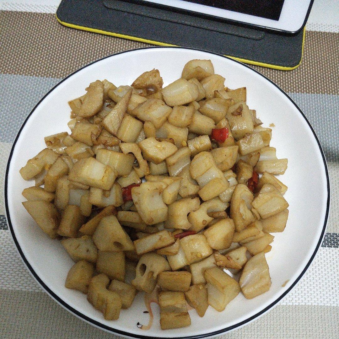 炝炒藕丁